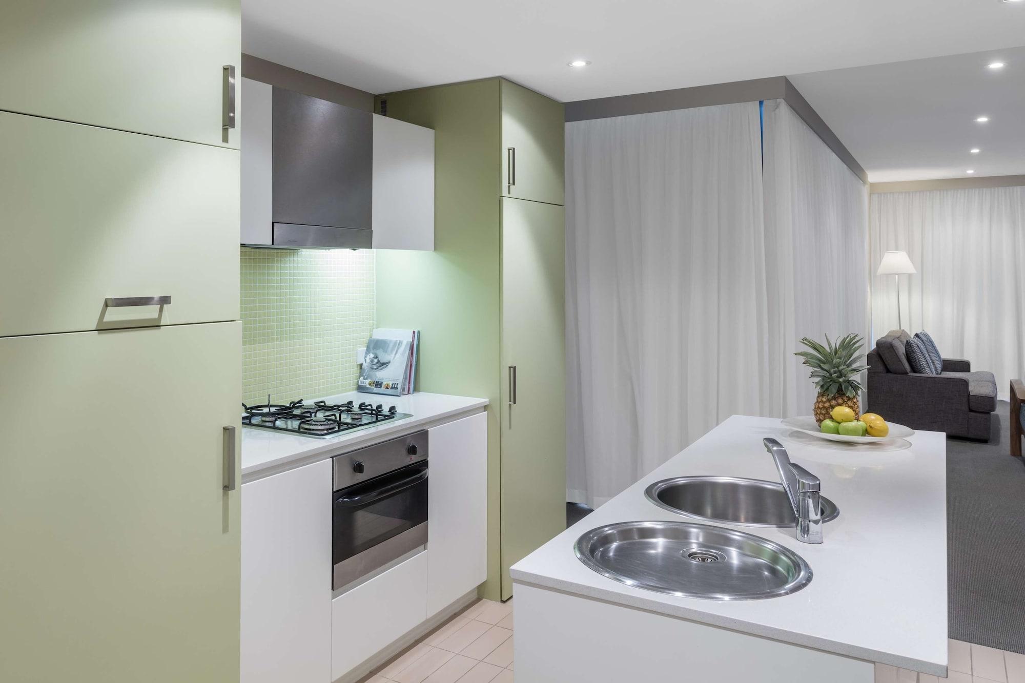 Oaks Glenelg Liberty Suites Adelaide Exterior foto