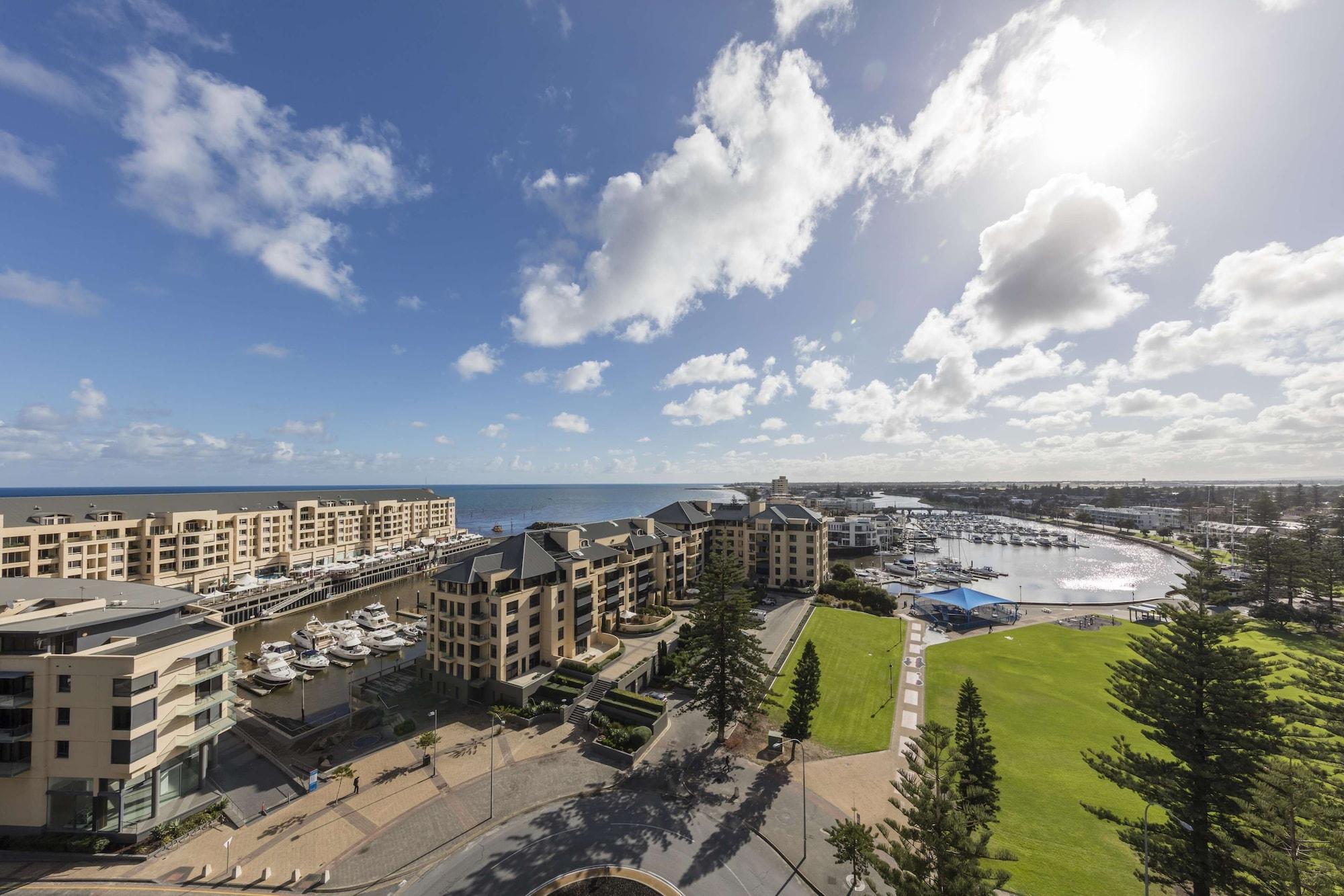 Oaks Glenelg Liberty Suites Adelaide Exterior foto