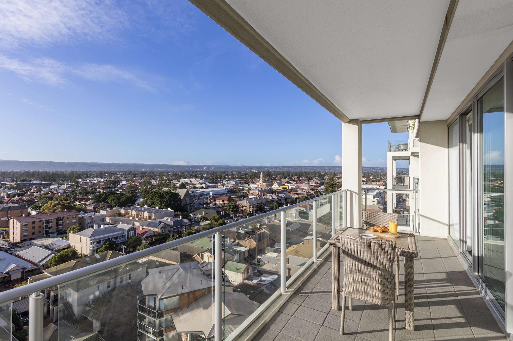 Oaks Glenelg Liberty Suites Adelaide Exterior foto
