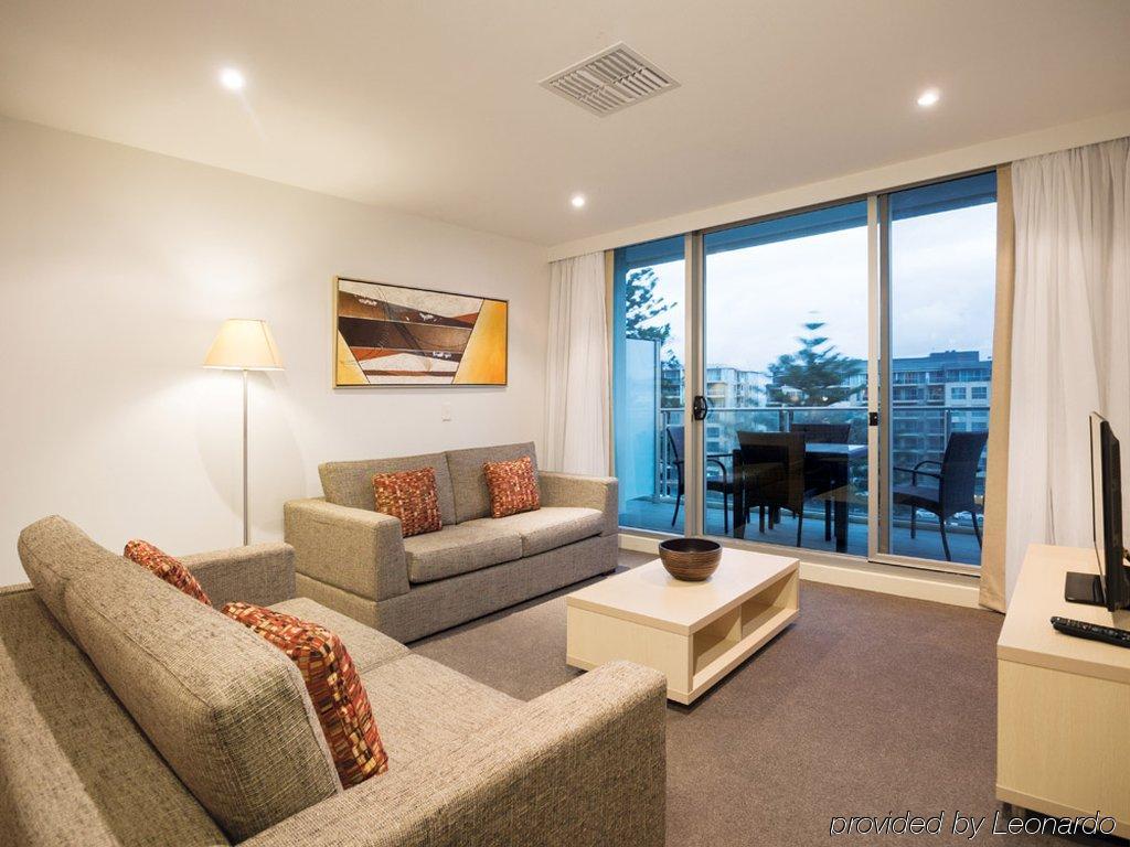 Oaks Glenelg Liberty Suites Adelaide Exterior foto